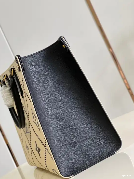 LOUIS ONTHEGO MM VUITTON 0604